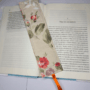Semn de carte handmade „Floral Beige”