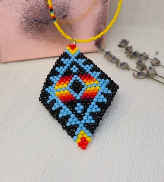 Pandantiv tribal