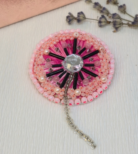 Broșă păpădie corai handmade