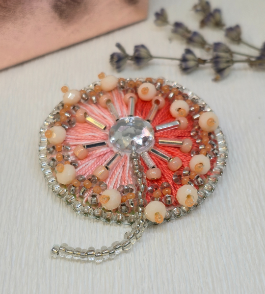 Broșă păpădie orange handmade