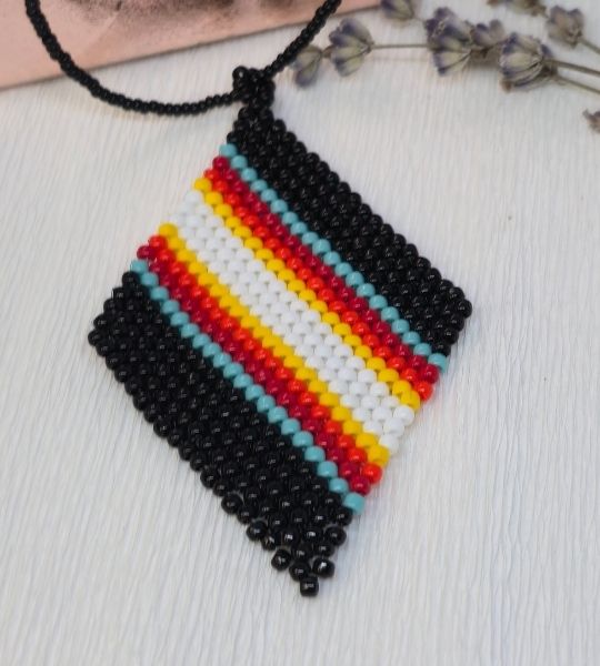 Pandantiv handmade din mărgele Toho – Spirit of Colors