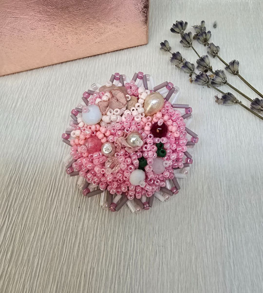 Broșă handmade – Rosé Bloom Brooch
