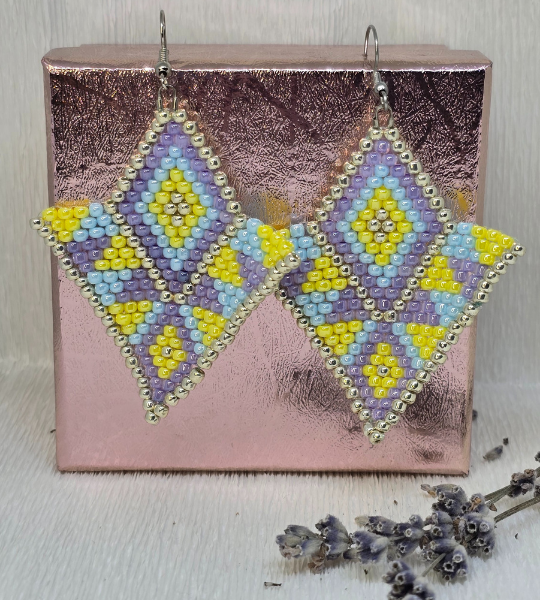 Cercei Toho – „Pastel Geometry”