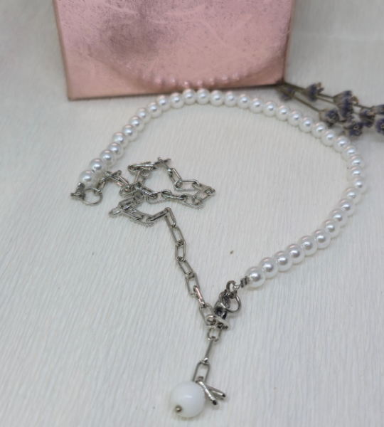 Colier Statement „Silver Pearl Elegance” cu perle și lanț argintiu